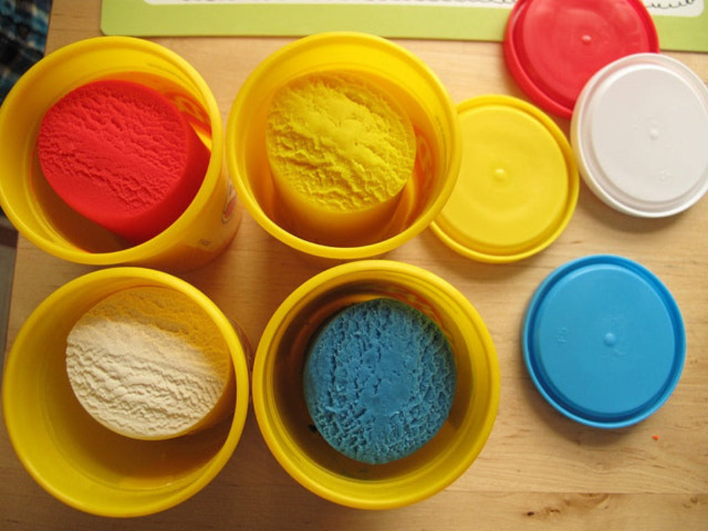 Play Dough (Different Colors)